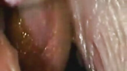 Cô gái coi phim sex người mẫu hàn quốc tóc vàng Daisy một miệng